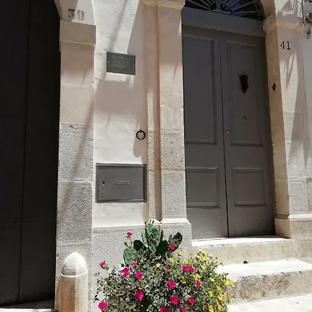 Apartment Adeste 41 *