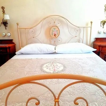 Adeste 41 Apartment